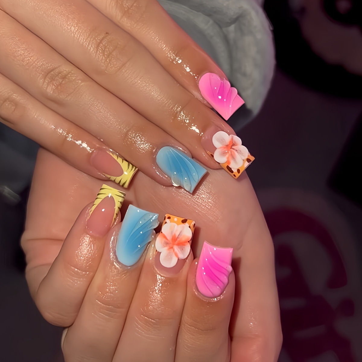 Resin Art Flowers - 24szt Krótkie Kwadratowe Sztuczne Paznokcie Różowy