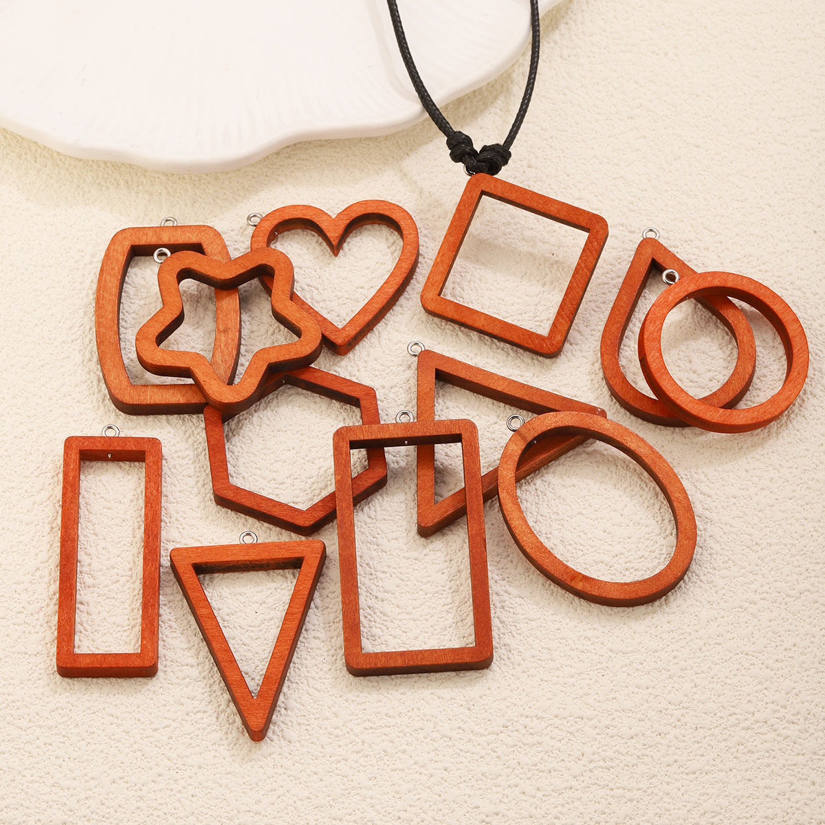 10 SZT. Drewniane geometryczne – Resin Art Engagement recenzja i cena